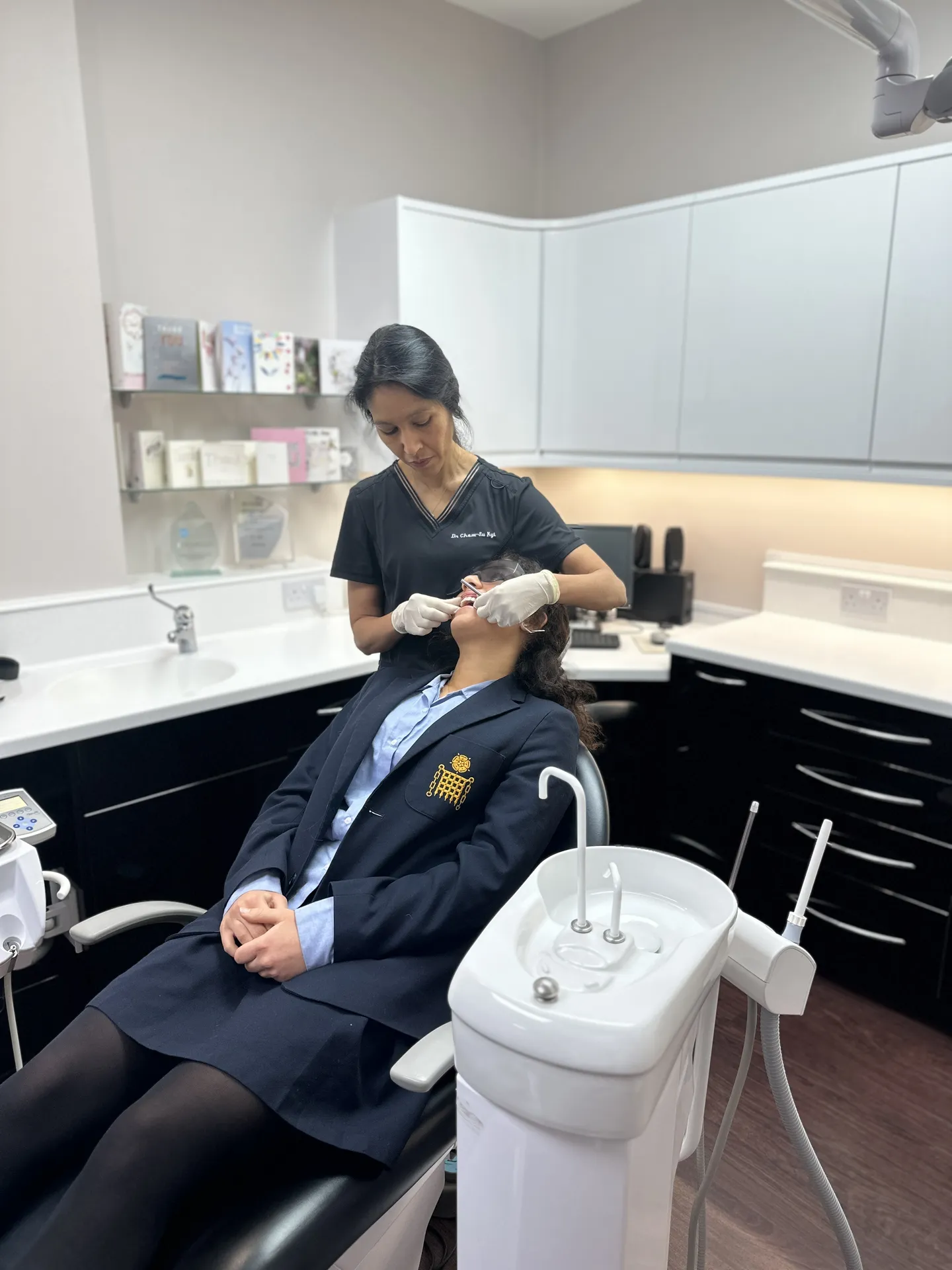 A jaw pain and TMD consultation at our Hammersmith studio